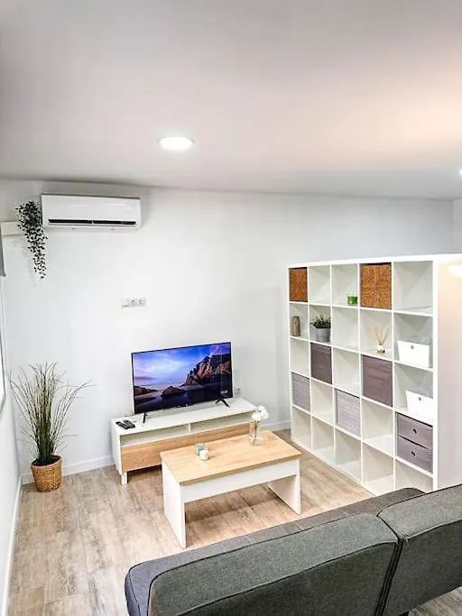 Apartamento Comodidad Y Ubicacion Malaga contacts